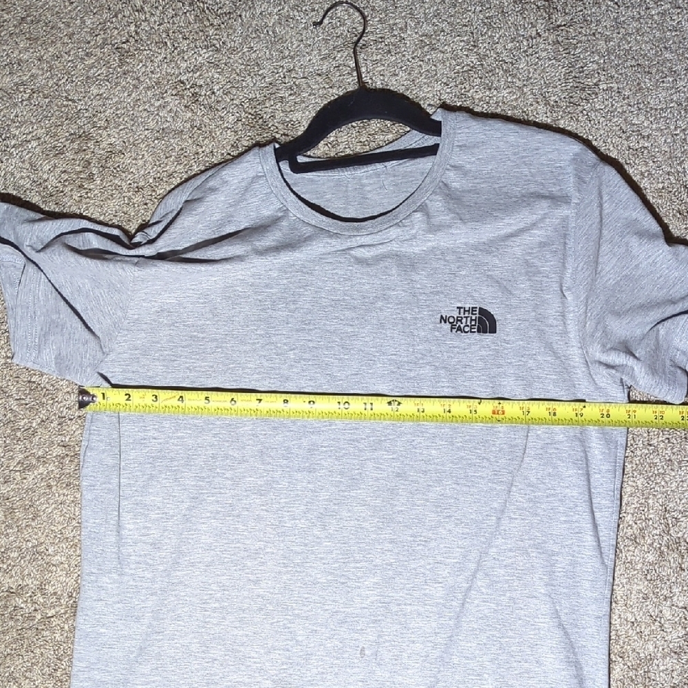 The North Face Light Gray Men's Tee - Picture 9 of 10